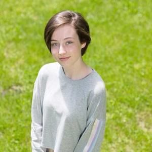 Meet your Posher, Rose